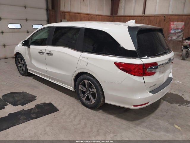 2018 HONDA ODYSSEY 5FNRL6H85JB015477 Photo 2