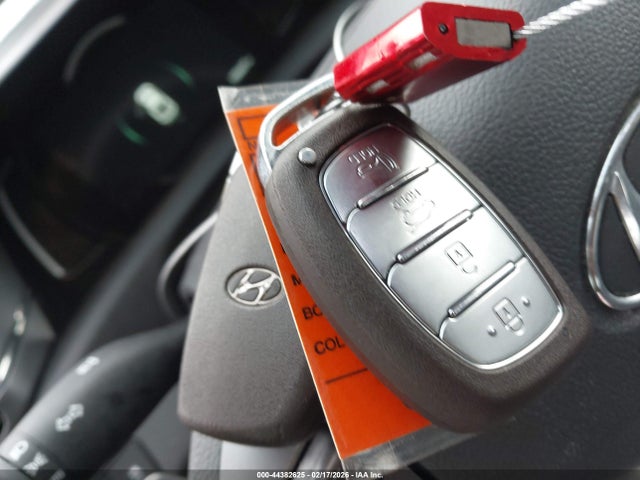 2022 HYUNDAI IONIQ HYBRID KMHC85LC8NU266497 Photo 10