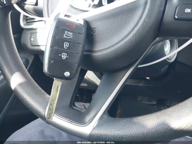 Aukcja sprzedaży 2016 Kia Sorento 2.4l Lx, vin: 5XYPGDA32GG156281, numer aukcji: 44382662