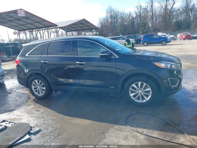 Aukcja sprzedaży 2016 Kia Sorento 2.4l Lx, vin: 5XYPGDA32GG156281, numer aukcji: 44382662