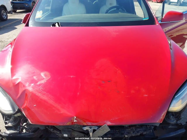 2018 Tesla Model X 100d/75d/p100d მანქანა იყიდება აუქციონზე, vin: 5YJXCBE22JF139707, აუქციონის ნომერი: 44382666