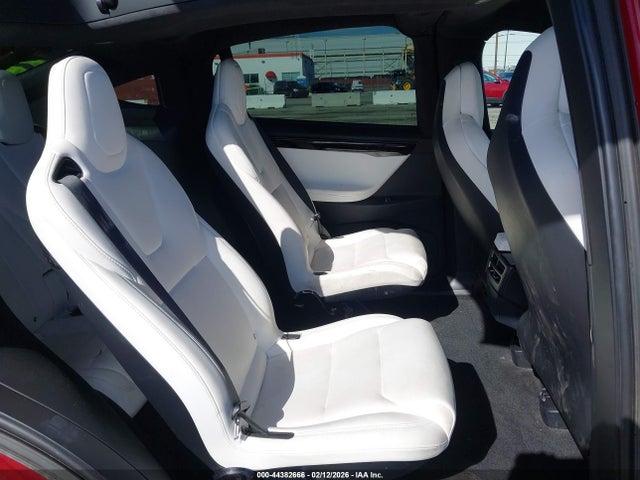 2018 Tesla Model X 100d/75d/p100d მანქანა იყიდება აუქციონზე, vin: 5YJXCBE22JF139707, აუქციონის ნომერი: 44382666