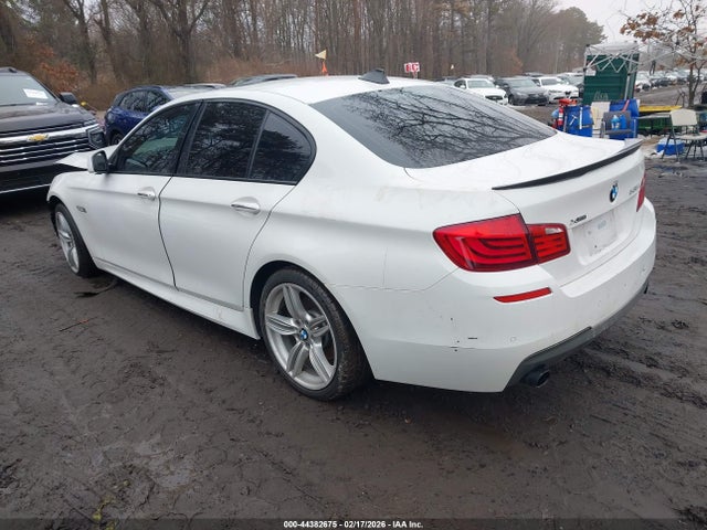 2013 BMW 535I WBAFU7C50DDU72614 Photo 2