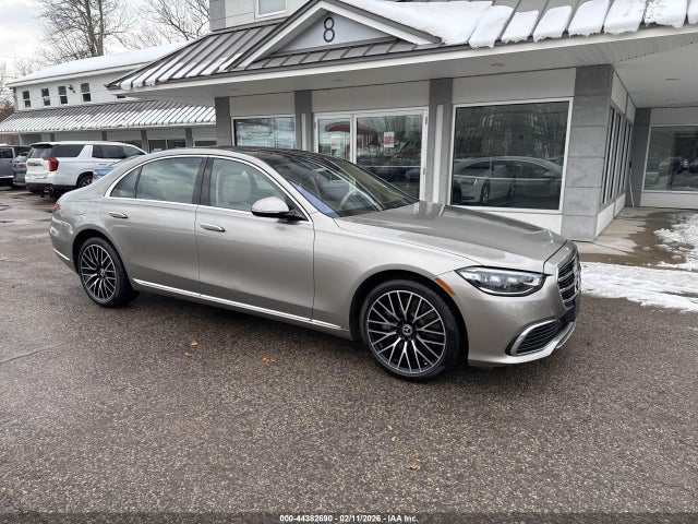 2022 MERCEDES-BENZ S 580 W1K6G7GB4NA155843