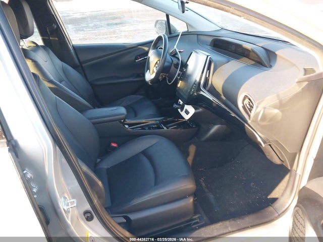 2017 TOYOTA PRIUS PRIME JTDKARFP5H3000391 Photo 4