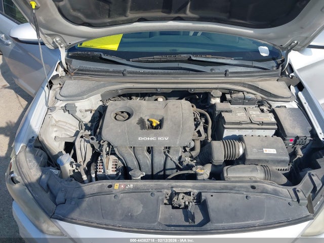 2018 HYUNDAI ELANTRA KMHD84LF2JU570928 Photo 9
