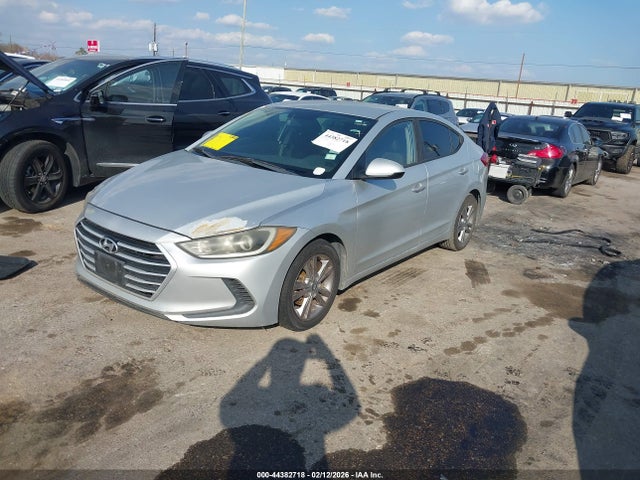 2018 HYUNDAI ELANTRA KMHD84LF2JU570928 Photo 1