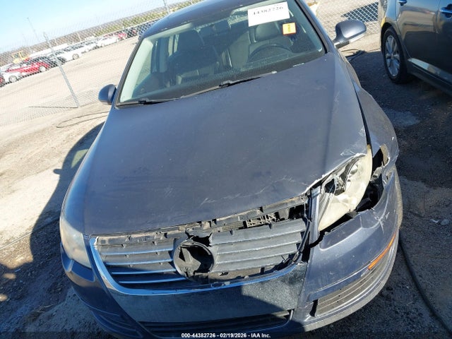 Aukcja sprzedaży 2008 Volkswagen Passat Komfort, vin: WVWAK73C48P113899, numer aukcji: 44382726