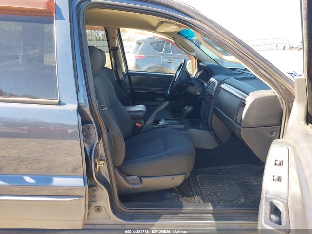 44382756 :رقم المزاد ، 1J4GW48S34C332930 vin ، 2004 Jeep Grand Cherokee Laredo مزاد بيع