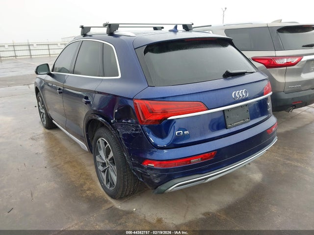 2021 AUDI Q5 WA1CAAFY2M2008988 Photo 2