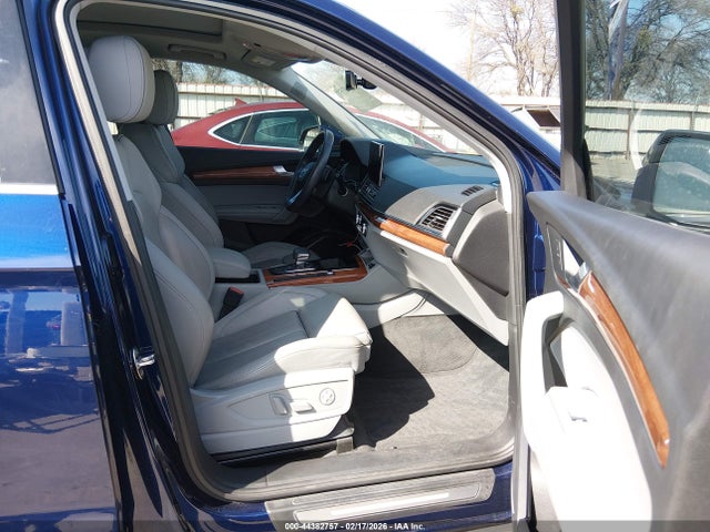 2021 AUDI Q5 WA1CAAFY2M2008988 Photo 4