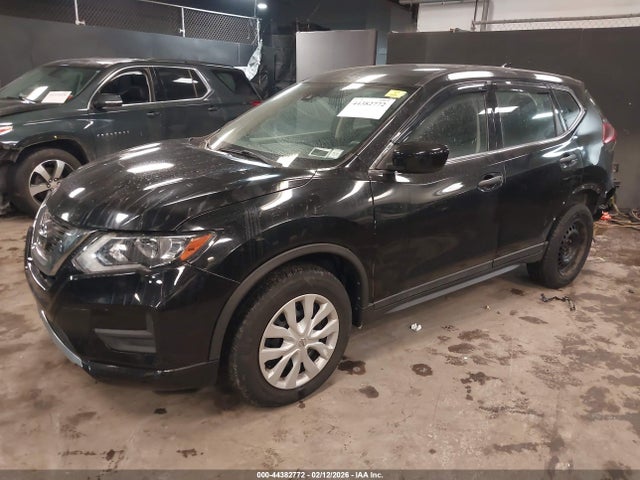 44382772 :رقم المزاد ، 5N1AT2MV7KC767418 vin ، 2019 Nissan Rogue S مزاد بيع
