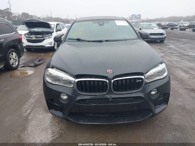 44382786 :رقم المزاد ، 5YMKW8C37H0U72243 vin ، 2017 Bmw X6 M مزاد بيع