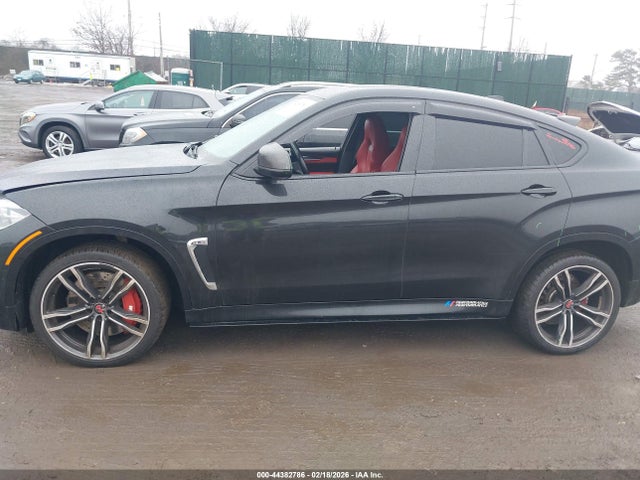 44382786 :رقم المزاد ، 5YMKW8C37H0U72243 vin ، 2017 Bmw X6 M مزاد بيع