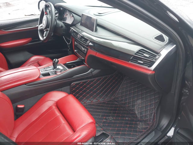 2017 BMW X6 M 5YMKW8C37H0U72243 Photo 4