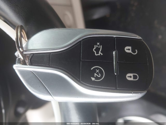 Aukcja sprzedaży 2017 Maserati Levante, vin: ZN661XUL1HX248182, numer aukcji: 44382802