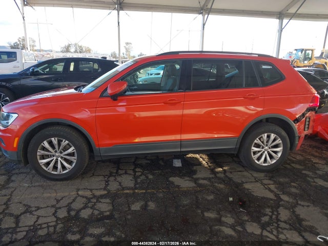 3VV1B7AX8JM188494 Volkswagen Tiguan 2.0t S