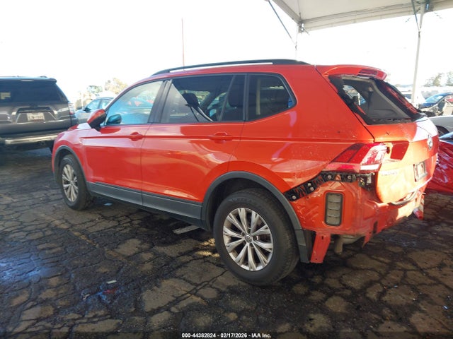 3VV1B7AX8JM188494 Volkswagen Tiguan 2.0t S