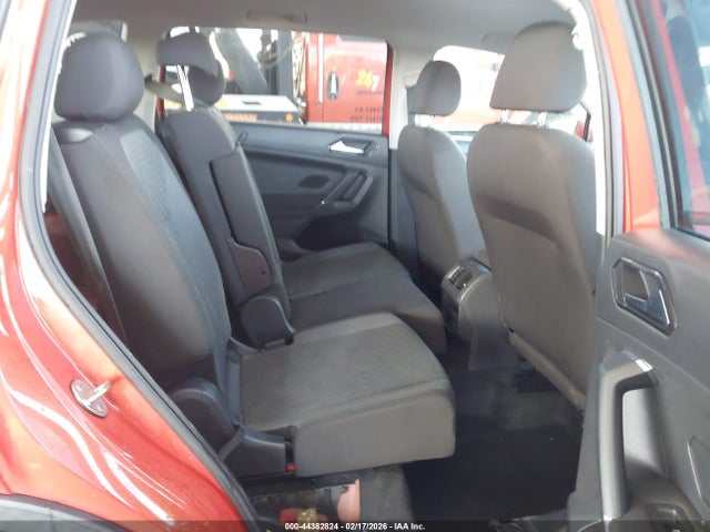 3VV1B7AX8JM188494 Volkswagen Tiguan 2.0t S
