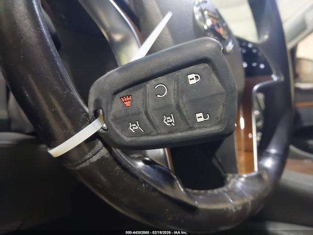 Продажа на аукционе авто 2015 Cadillac Escalade Esv Premium, vin: 1GYS4JKJ4FR150653, номер лота: 44382868