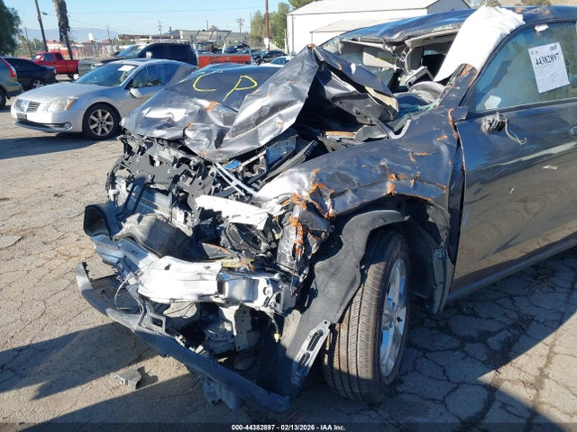 3CZRZ1H37RM701527 Honda Hr-v 2wd Lx