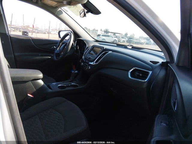 3GNAXUEV7KL108415 Chevrolet EQUINOX LT