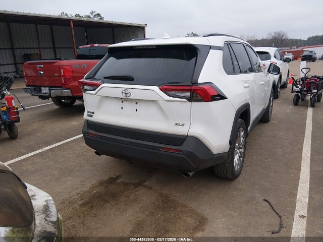 Toyota Rav4 Xle Premium 2019 2T3C1RFV9KW010512 Image 17