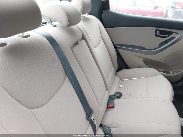 Hyundai Elantra Value Edition 2016 5NPDH4AE5GH733458 Image 8