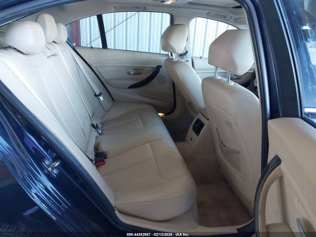 44382967 :رقم المزاد ، WBA3A5C59CF256991 vin ، 2012 Bmw 328i مزاد بيع