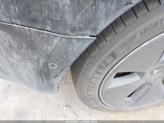 2021 TESLA MODEL 3 5YJ3E1EA4MF143711 Photo 5