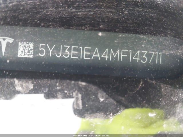 2021 TESLA MODEL 3 5YJ3E1EA4MF143711 Photo 8