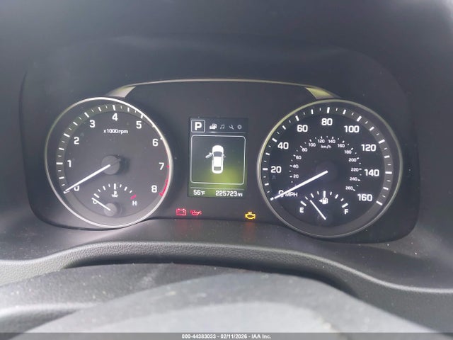 5NPD84LF3JH341401 Hyundai ELANTRA SEL