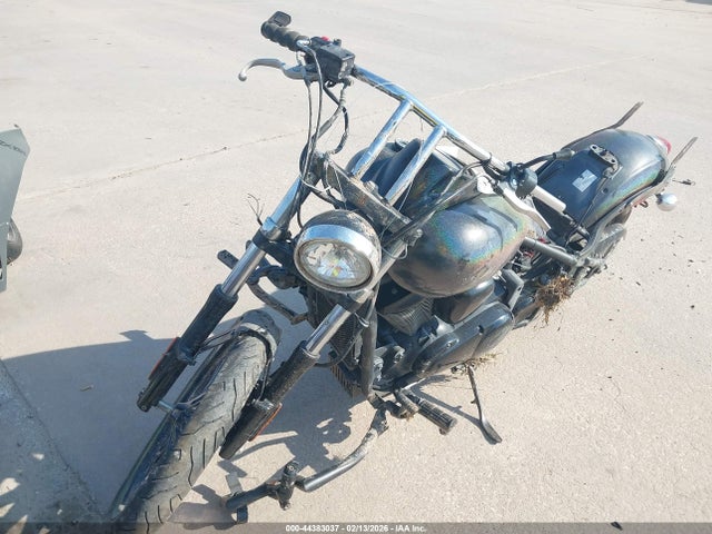 Kawasaki Vn900 C 2017 JKAVN2C19HA068322 Image 2