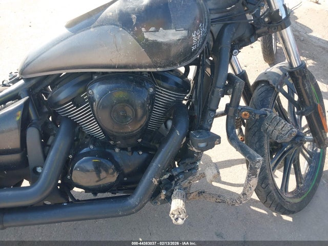 Kawasaki Vn900 C 2017 JKAVN2C19HA068322 Image 8