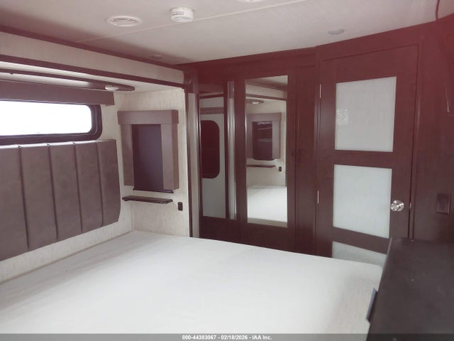 Grand Design Other 2019 573FM4530K1112778 Image 8