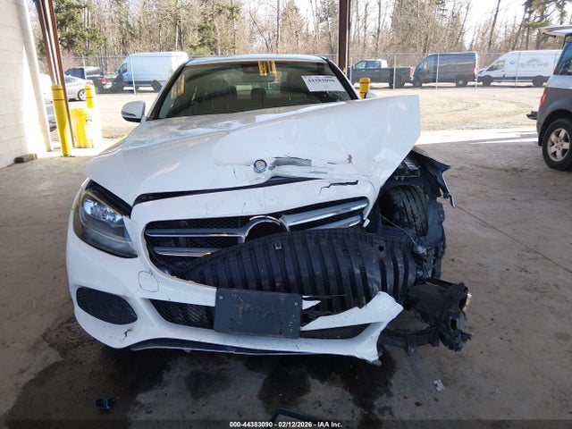 Aukcja sprzedaży 2016 Mercedes-benz C 300 4matic, vin: 55SWF4KB2GU136283, numer aukcji: 44383090