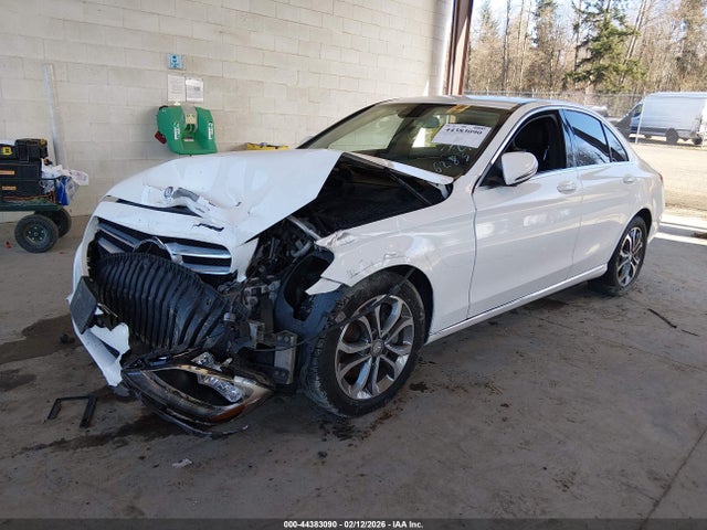 2016 MERCEDES-BENZ C 300 55SWF4KB2GU136283 Photo 1