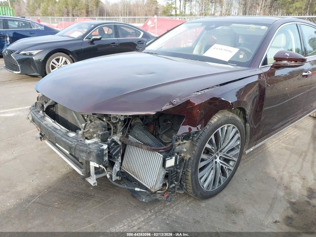 2019 AUDI A8 L WAU8DAF82KN017671 Photo 5