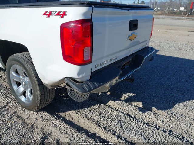 1GCVKSEC8JZ259802 Chevrolet Silverado 1500 1lz