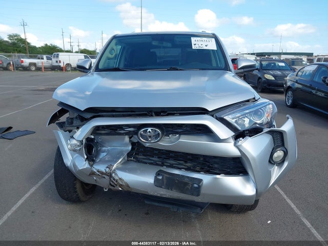 JTEZU5JR8G5137315 Toyota 4RUNNER SR5