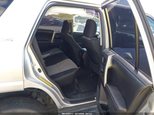 2016 TOYOTA 4RUNNER JTEZU5JR8G5137315 Photo 7