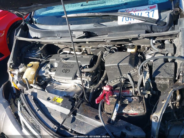2T3WFREV7FW139838 Toyota Rav4 Xle
