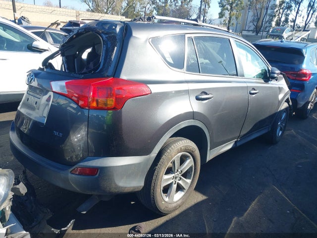 2T3WFREV7FW139838 Toyota Rav4 Xle