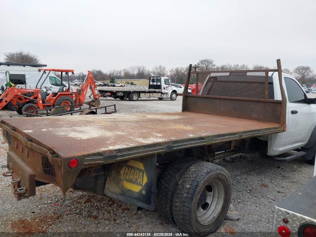 44383138 :رقم المزاد ، 3C7WDNBL4CG219114 vin ، 2012 Ram 5500 مزاد بيع