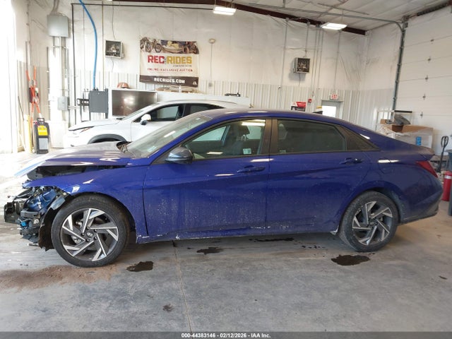 44383146 :رقم المزاد ، KMHLM4DG4SU045630 vin ، 2025 Hyundai Elantra Sel Sport مزاد بيع