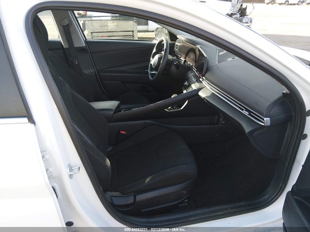 KMHLS4DG4SU018787 Hyundai Elantra Sel Convenience