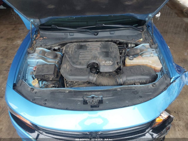 2C3CDXHG4GH133219 Dodge Charger Sxt