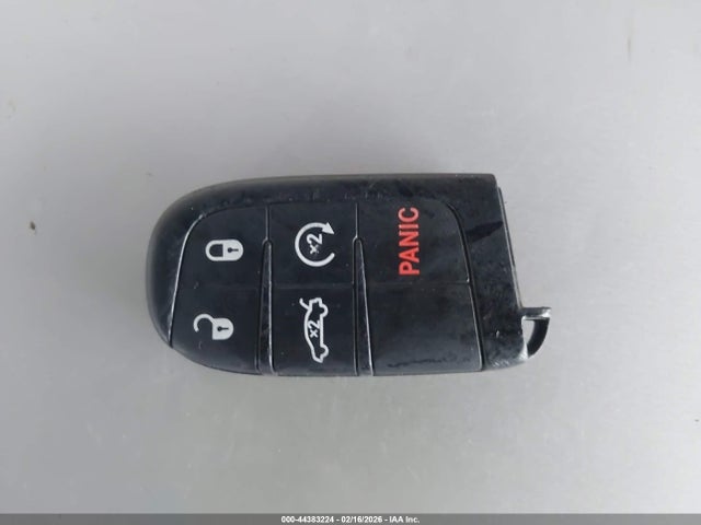 2C3CDXHG4GH133219 Dodge Charger Sxt