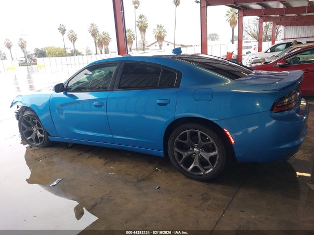 2C3CDXHG4GH133219 Dodge Charger Sxt