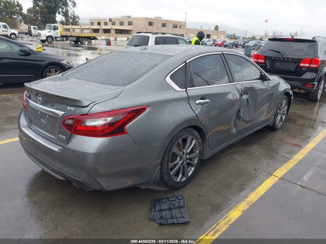 1N4AL3AP5JC296910 Nissan Altima 2.5 Sr